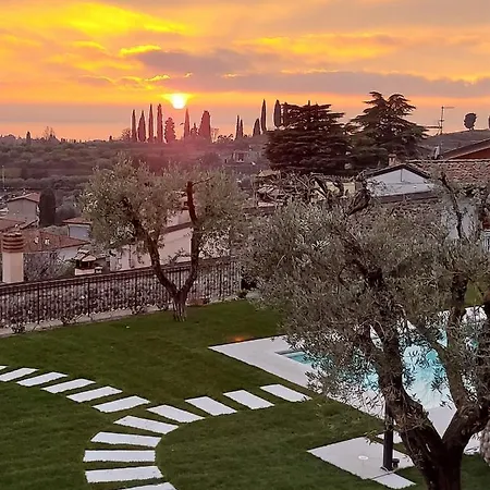 Il Cantuccio Sul Garda - Relais Di Charme Penzion Cavaion Veronese
