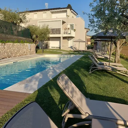 Penzion Il Cantuccio Sul Garda - Relais Di Charme Cavaion Veronese